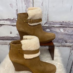 UGG Antonia Suede/Sheepskin Wedge Ankle Boots 9.5